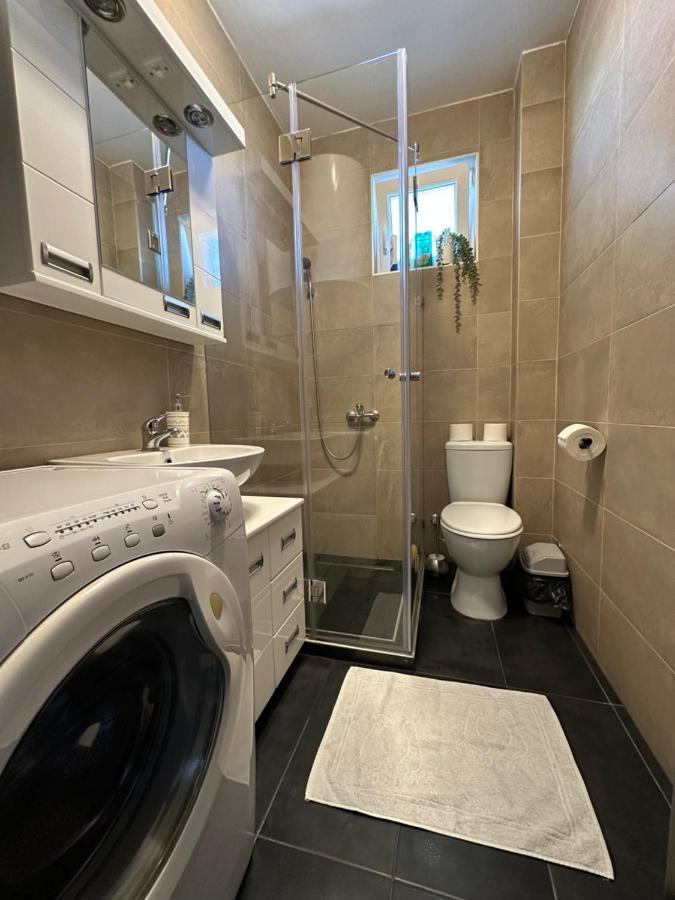 Apartment Aura Белград Екстериор снимка